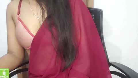 Snapshot of desicoupleshow chatting on January 30, 2025, 2:25 pm Eva and Adam online show from January 30, 2025, 2:25 pm