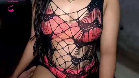 Snapshot of desicoupleshow chatting on October 31, 2025, 7:37 pm Eva and Adam online show from October 31, 2025, 7:37 pm