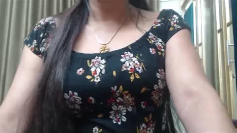 Snapshot of desimaisa130 chatting on December 21, 2024, 7:16 pm Maisa online show from December 21, 2024, 7:16 pm