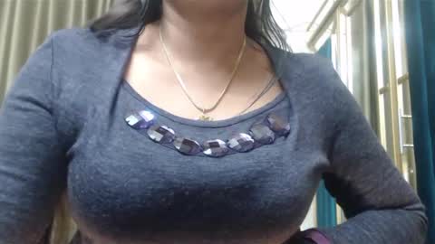 Snapshot of desimaisa130 chatting on February 13, 2025, 4:07 pm Maisa online show from February 13, 2025, 4:07 pm