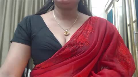 Snapshot of desimaisa130 chatting on March 9, 2025, 4:55 pm Maisa online show from March 9, 2025, 4:55 pm