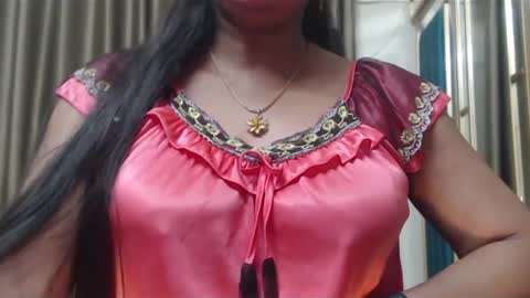 Snapshot of desimaisa130 chatting on March 10, 2025, 8:56 pm Maisa online show from March 10, 2025, 8:56 pm