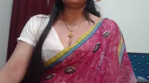 Snapshot of desimaisa130 chatting on September 23, 2025, 5:16 pm Maisa online show from September 23, 2025, 5:16 pm