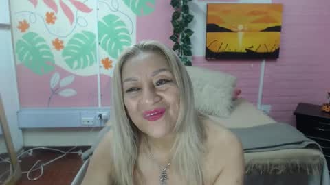 Snapshot of desire_latin chatting on April 21, 2026, 3:50 pm VALERIA online show from April 21, 2026, 3:50 pm