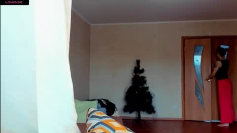 Snapshot of desired_zoya chatting on December 16, 2025, 6:40 am desired zoya online show from December 16, 2025, 6:40 am