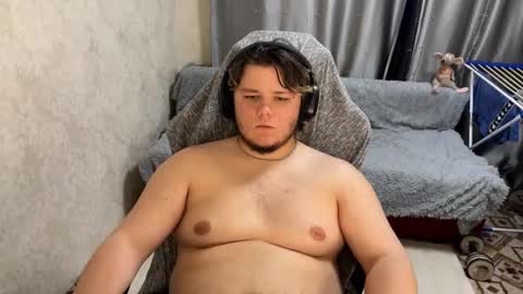 Snapshot of desiredude9 chatting on September 12, 2025, 6:52 pm desiredude9 online show from September 12, 2025, 6:52 pm