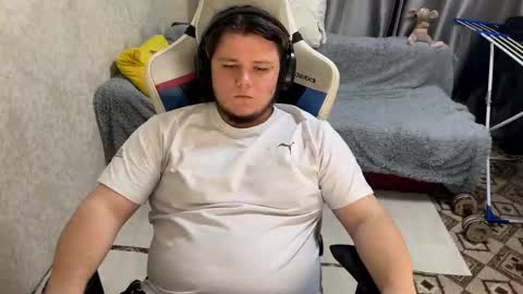 Snapshot of desiredude9 chatting on September 29, 2025, 4:56 pm desiredude9 online show from September 29, 2025, 4:56 pm