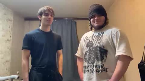 Snapshot of desiredude9 chatting on February 26, 2026, 7:46 pm desiredude9 online show from February 26, 2026, 7:46 pm