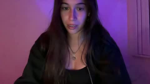 Snapshot of desireebabyxoxo chatting on June 3, 2026, 3:53 am desireebabyxoxo online show from June 3, 2026, 3:53 am