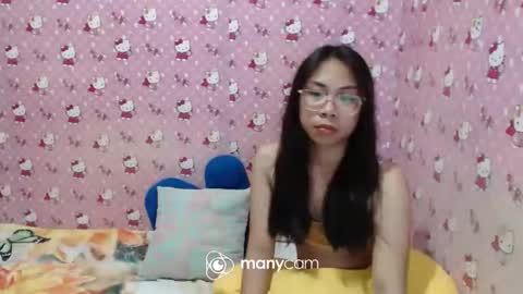 Snapshot of desiring4u chatting on May 15, 2026, 11:56 pm Lovie online show from May 15, 2026, 11:56 pm