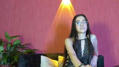 Snapshot of desiring__angel chatting on July 12, 2026, 11:34 am Desiring Angel online show from July 12, 2026, 11:34 am