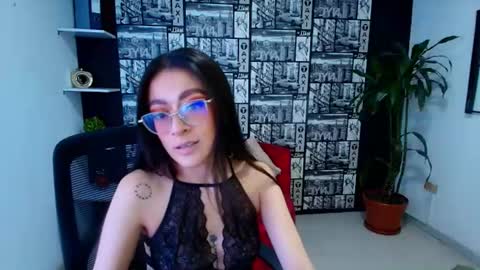 Snapshot of desiring__angel chatting on July 16, 2026, 3:01 am Desiring Angel online show from July 16, 2026, 3:01 am