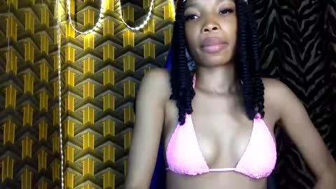 Deslimbody online show from March 22, 2026, 12:25 am