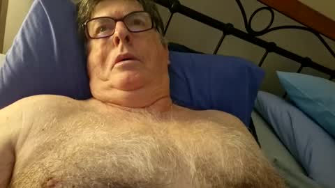 Desmon1958 online show from February 16, 2026, 6:37 pm