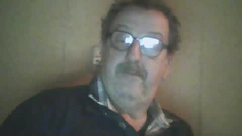 Snapshot of destelp chatting on March 2, 2026, 8:15 pm destelp online show from March 2, 2026, 8:15 pm