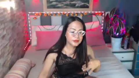 Rose online show from November 15, 2025, 3:37 am