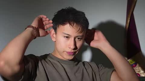 Snapshot of deus_belli chatting on October 9, 2025, 12:08 am Deus Belli online show from October 9, 2025, 12:08 am