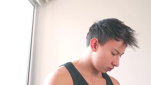 Snapshot of deus_belli chatting on October 10, 2025, 5:45 pm Deus Belli online show from October 10, 2025, 5:45 pm