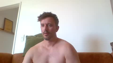 Snapshot of deutero1986 chatting on July 20, 2026, 3:36 pm deutero1986 online show from July 20, 2026, 3:36 pm