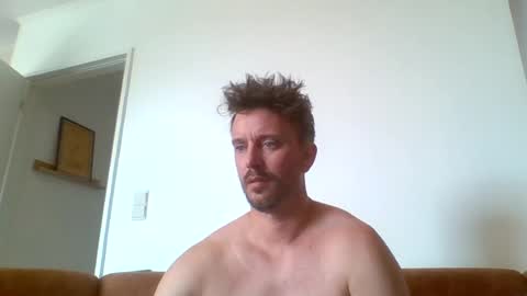 Snapshot of deutero1986 chatting on July 22, 2026, 1:25 pm deutero1986 online show from July 22, 2026, 1:25 pm