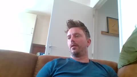 Snapshot of deutero1986 chatting on July 27, 2026, 2:02 pm deutero1986 online show from July 27, 2026, 2:02 pm