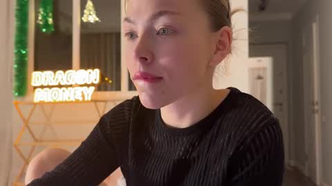 Id be happy to have a steamy stream girl online show from December 4, 2024, 2:04 pm