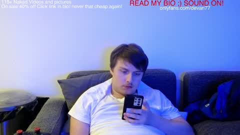 Snapshot of devantheplug chatting on December 16, 2024, 3:11 pm Devan online show from December 16, 2024, 3:11 pm