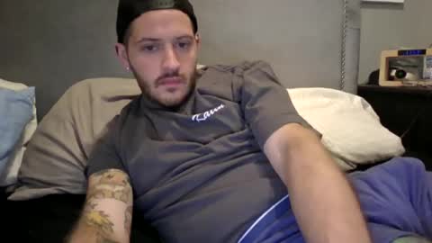 Snapshot of deviantdream chatting on June 14, 2026, 4:47 am deviantdream online show from June 14, 2026, 4:47 am