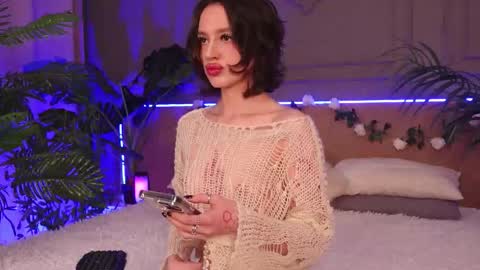 devilinee online show from November 30, 2025, 6:39 am