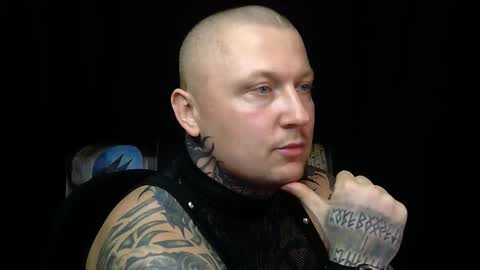 Snapshot of devilwithtats chatting on March 6, 2026, 9:50 am Lucian online show from March 6, 2026, 9:50 am