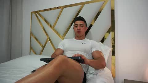 Devin Hunter online show from October 2, 2025, 3:35 am