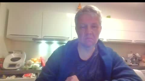 Devon online show from December 1, 2024, 11:25 pm