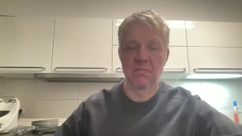 Devon online show from September 15, 2025, 10:32 pm