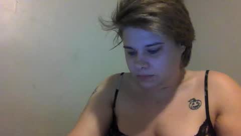 devykitten online show from November 26, 2025, 11:22 am