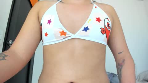 Snapshot of dewolk chatting on February 10, 2026, 7:01 am thumb up me please its important online show from February 10, 2026, 7:01 am