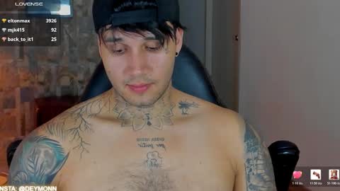 JULIAN online show from March 8, 2026, 2:04 am