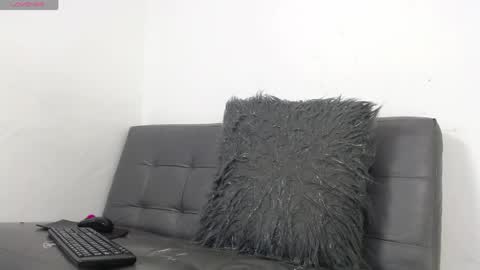 Snapshot of deysha_garncia chatting on April 28, 2026, 2:33 pm Deysha online show from April 28, 2026, 2:33 pm