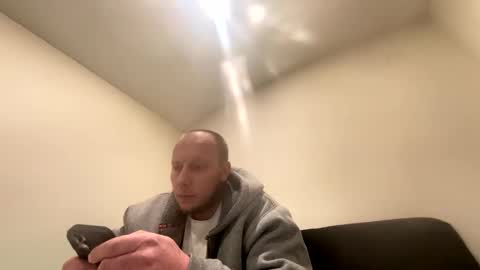 Snapshot of deznuts130 chatting on February 20, 2025, 7:23 am deznuts130 online show from February 20, 2025, 7:23 am