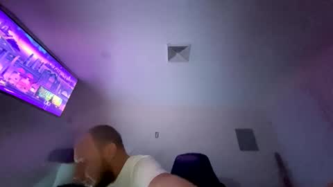 Snapshot of deznuts130 chatting on March 6, 2025, 5:14 am deznuts130 online show from March 6, 2025, 5:14 am