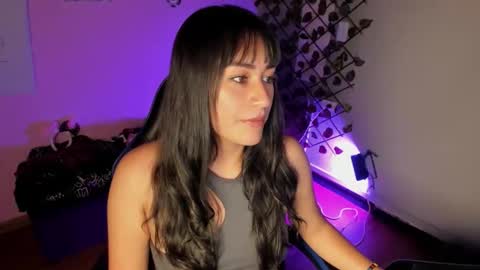 dhaniela naugthy online show from November 10, 2025, 7:57 pm