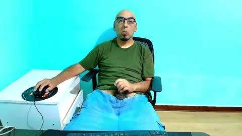 Snapshot of dharne10 chatting on July 21, 2026, 4:26 am dharne10 online show from July 21, 2026, 4:26 am