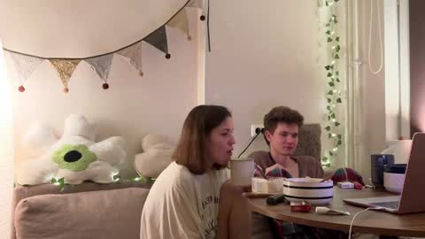 Di Alex online show from December 21, 2024, 4:14 pm