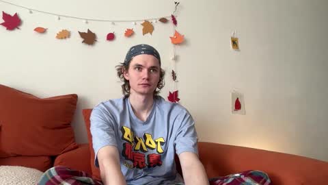 Di Alex online show from November 16, 2025, 9:26 am