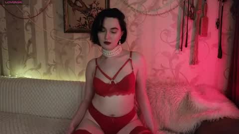 Diana Di Honey online show from May 12, 2026, 4:26 pm