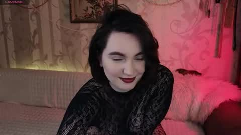 Diana Di Honey online show from July 23, 2026, 3:10 pm
