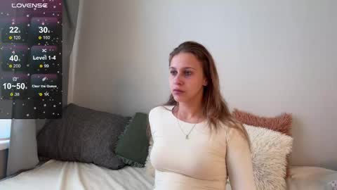 diaaan01 online show from April 28, 2026, 10:42 am