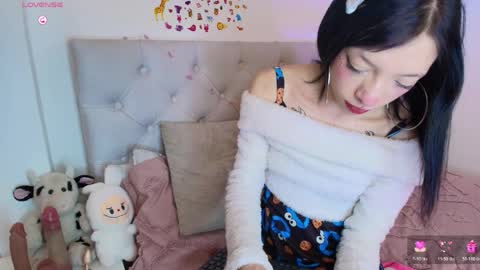 Diamond  online show from April 10, 2026, 2:11 pm