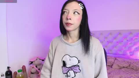 Snapshot of diamond__cherry chatting on April 21, 2026, 1:39 pm Diamond online show from April 21, 2026, 1:39 pm