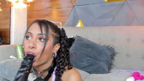 Snapshot of diamond_black19 chatting on February 1, 2025, 8:37 pm Camila and Megan online show from February 1, 2025, 8:37 pm