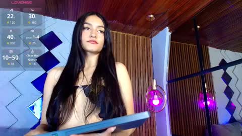 Snapshot of diamond_black19 chatting on October 18, 2025, 7:03 pm Camila and Megan online show from October 18, 2025, 7:03 pm